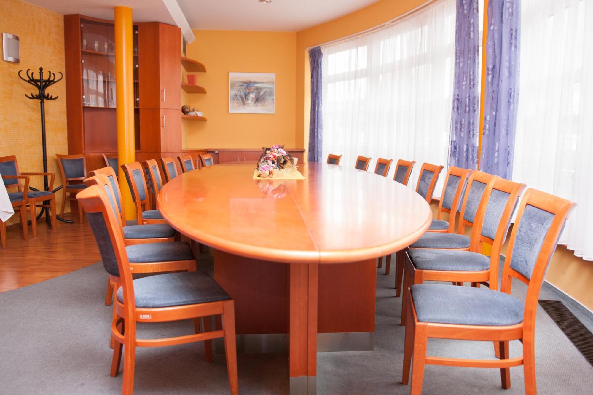 Hotel Rottal Отроковице Екстериор снимка