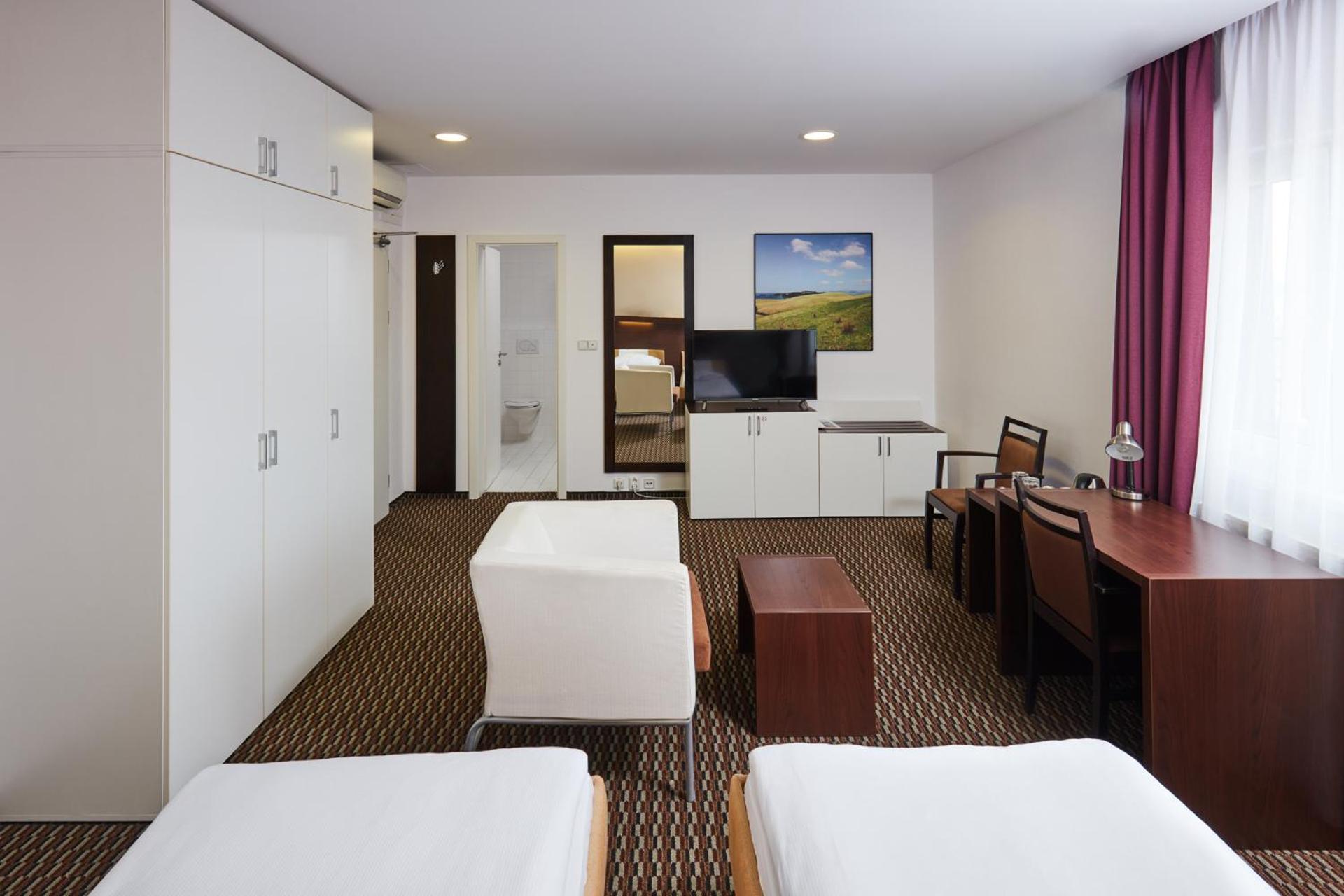 Hotel Rottal Отроковице Екстериор снимка