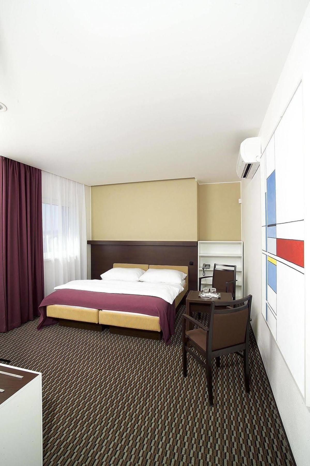 Hotel Rottal Отроковице Екстериор снимка